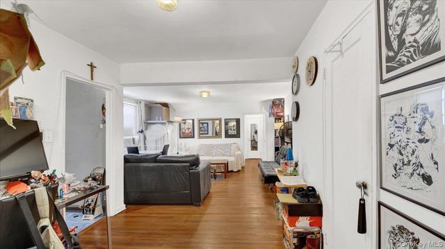 5644 Netherland Avenue 4B, Bronx, NY 10471