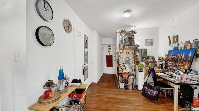 5644 Netherland Avenue 4B, Bronx, NY 10471