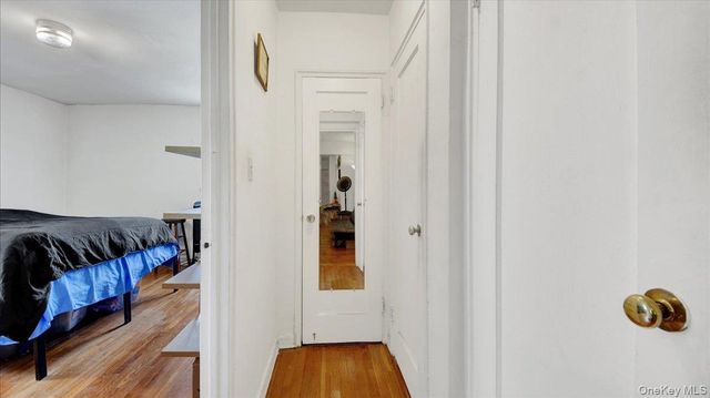 5644 Netherland Avenue 4B, Bronx, NY 10471