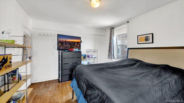 5644 Netherland Avenue 4B, Bronx, NY 10471