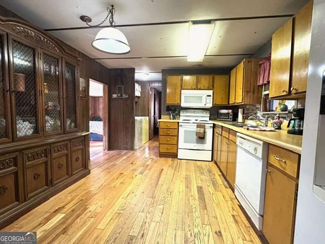 123 Leisure Woods Lane, Hiawassee, GA 30546