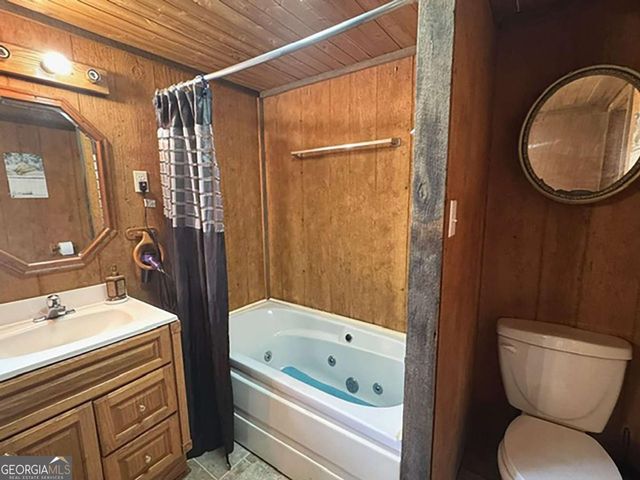 123 Leisure Woods Lane, Hiawassee, GA 30546