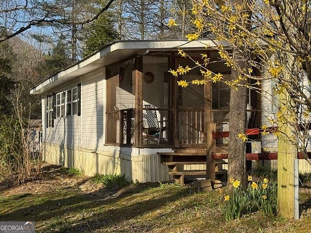 123 Leisure Woods Lane, Hiawassee, GA 30546