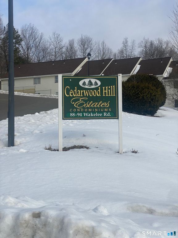 88 Wakelee Road APT 25, Waterbury, CT 06705