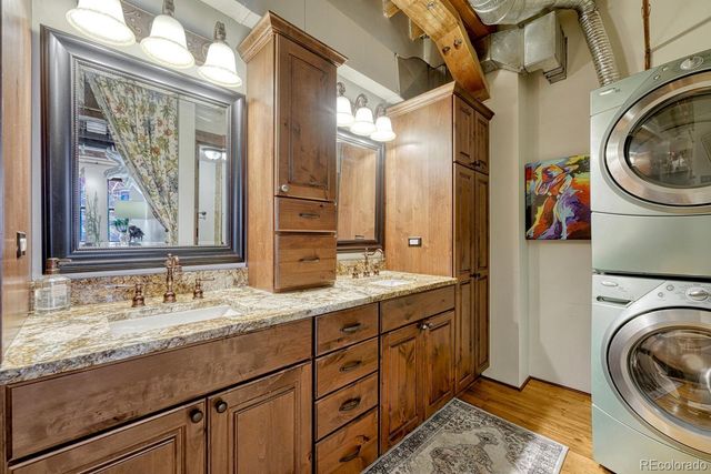 1720 Wynkoop Street 209, Denver, CO 80202