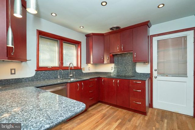 2509 QUINCY ST, Arlington, VA 22207