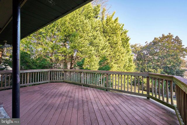 2509 QUINCY ST, Arlington, VA 22207