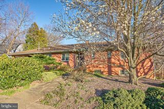 2509 QUINCY ST, Arlington, VA 22207