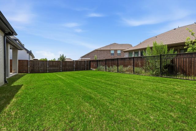 1717 Lady Bettye Drive, Carrollton, TX 75010