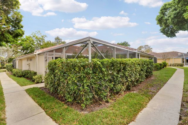 9229 Sun Terrace Circle A Circle, Palm Beach Gardens, FL 33403