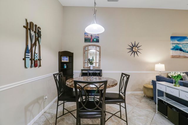 9229 Sun Terrace Circle A Circle, Palm Beach Gardens, FL 33403