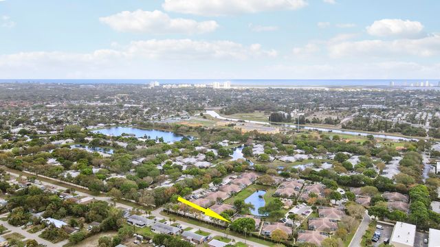 9229 Sun Terrace Circle A Circle, Palm Beach Gardens, FL 33403