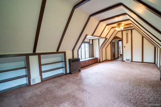 26470 Meadowood Court, Lathrup Village, MI 48076