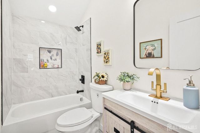 181 Hilltop Boulevard, Old Bridge, NJ 07735