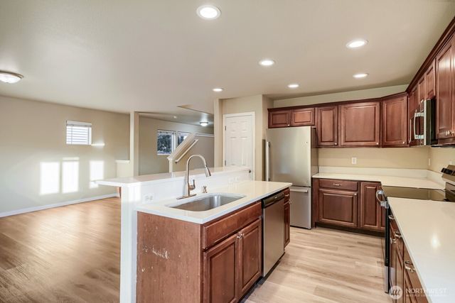 2319 193rd Street E, Spanaway, WA 98387