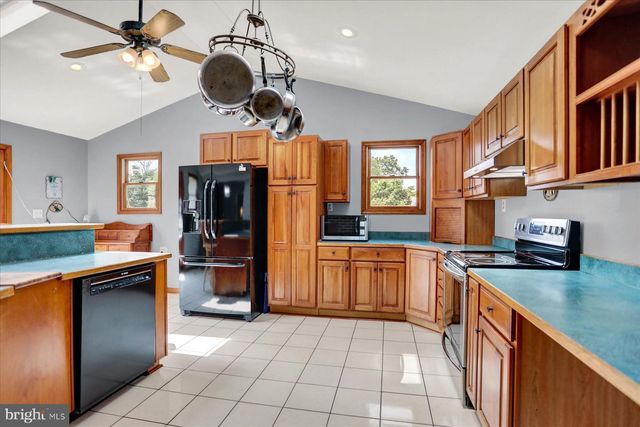 61 SHERATON DRIVE, Carlisle, PA 17013