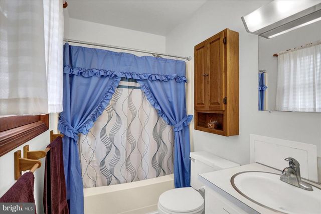 61 SHERATON DRIVE, Carlisle, PA 17013