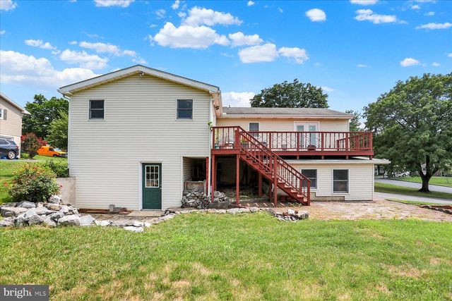 61 SHERATON DRIVE, Carlisle, PA 17013