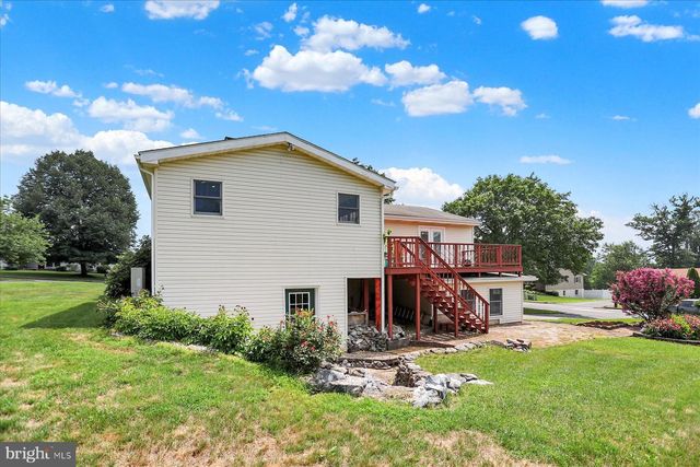 61 SHERATON DRIVE, Carlisle, PA 17013