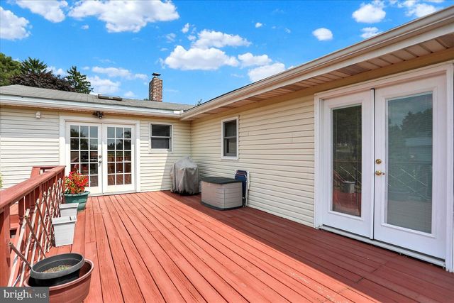 61 SHERATON DRIVE, Carlisle, PA 17013