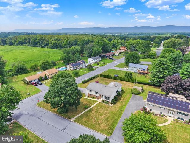 61 SHERATON DRIVE, Carlisle, PA 17013