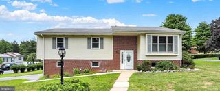 61 SHERATON DRIVE, Carlisle, PA 17013