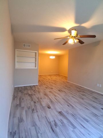 7205 Beechnut Street A, Houston, TX 77074