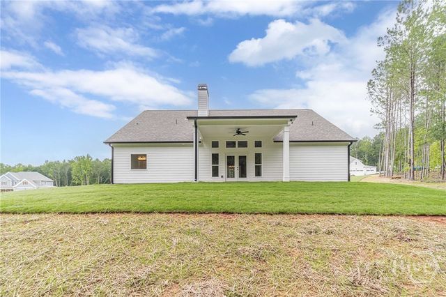 215 Pinewood Drive, Covington, GA 30014