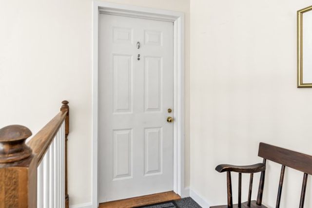 35 Essex Green Lane D, Peabody, MA 01960