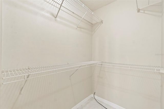 623 RED OAK CIRCLE 121, Altamonte Springs, FL 32701