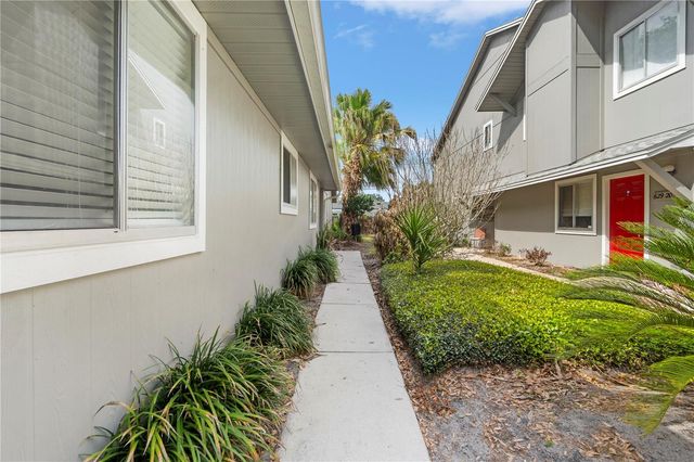 623 RED OAK CIRCLE 121, Altamonte Springs, FL 32701