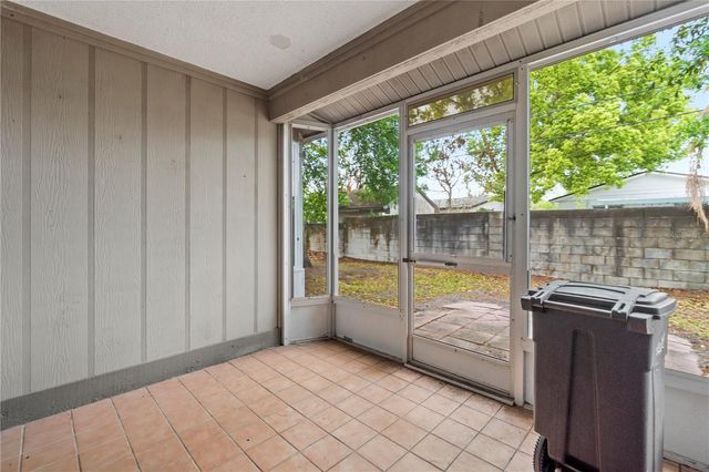 623 RED OAK CIRCLE 121, Altamonte Springs, FL 32701