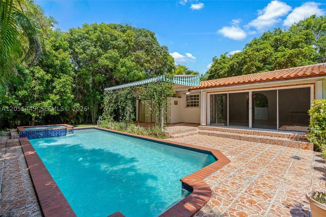 1540 Dorado Ave, Coral Gables, FL 33146