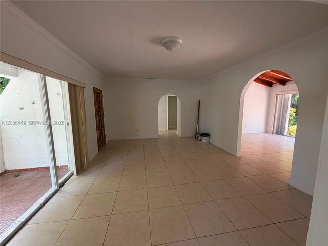 1540 Dorado Ave, Coral Gables, FL 33146
