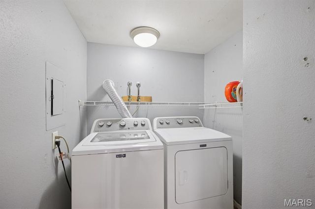 14443 Bantry Lane 1, Chesterfield, MO 63017