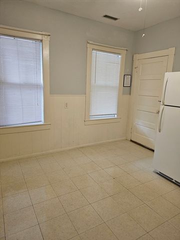 404 Stevens Street 2, Lowell, MA 01851