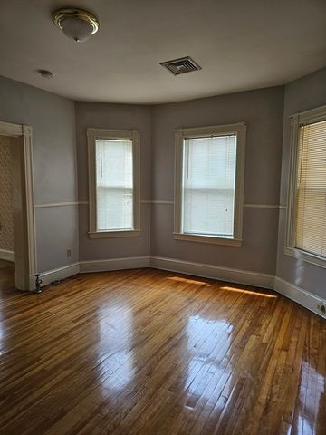 404 Stevens Street 2, Lowell, MA 01851