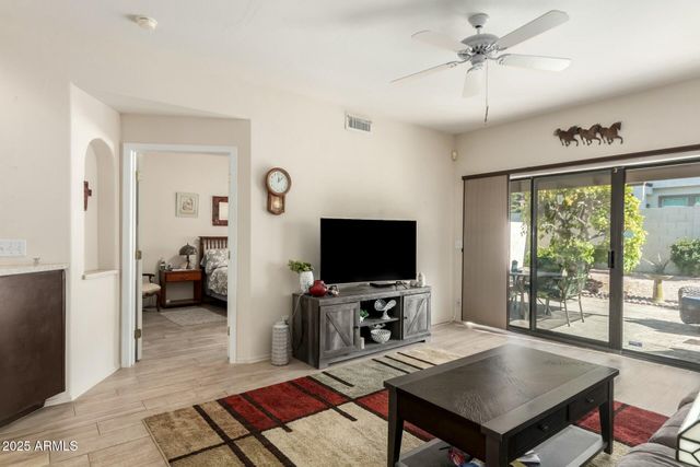 5445 E MCKELLIPS Road 54, Mesa, AZ 85215