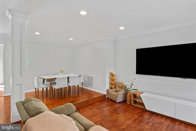 10267 GREEN HOLLY TER, Silver Spring, MD 20902