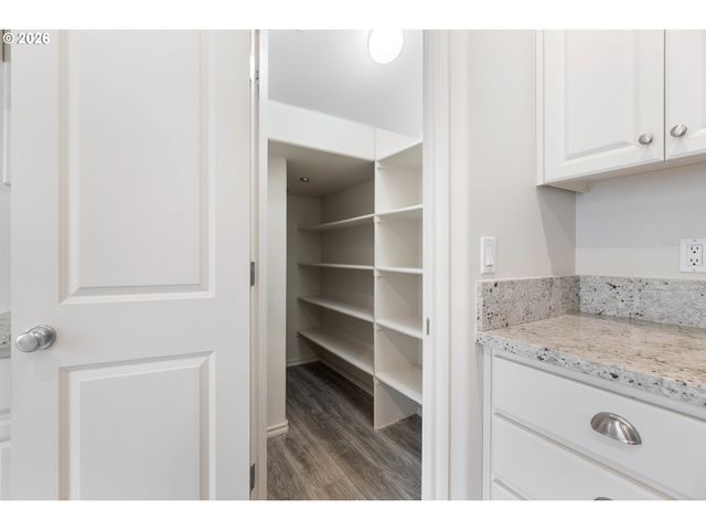 4858 Nw OLIVARES Ter, Portland, OR 97229