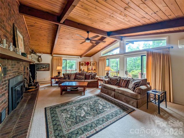 520 Washburn Road, Spruce Pine, NC 28777