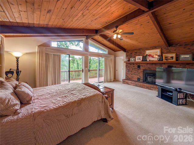 520 Washburn Road, Spruce Pine, NC 28777