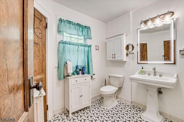 1072 Salem Ave, Hillside Twp., NJ 07205