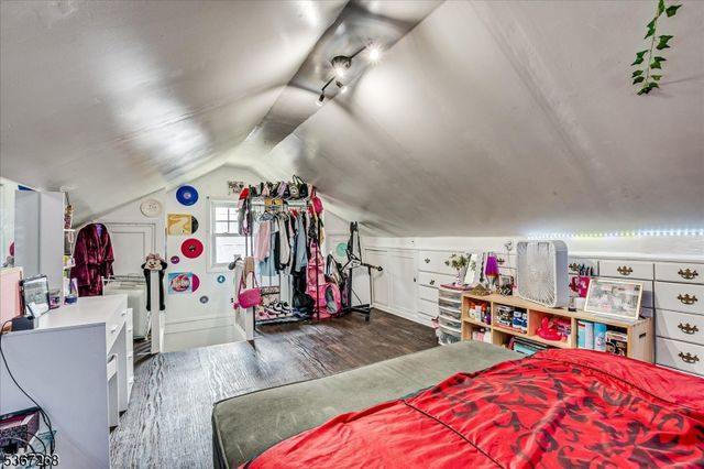 1072 Salem Ave, Hillside Twp., NJ 07205