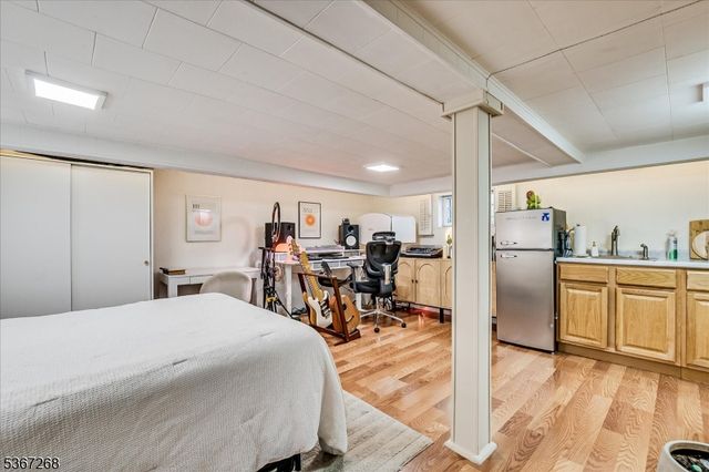 1072 Salem Ave, Hillside Twp., NJ 07205