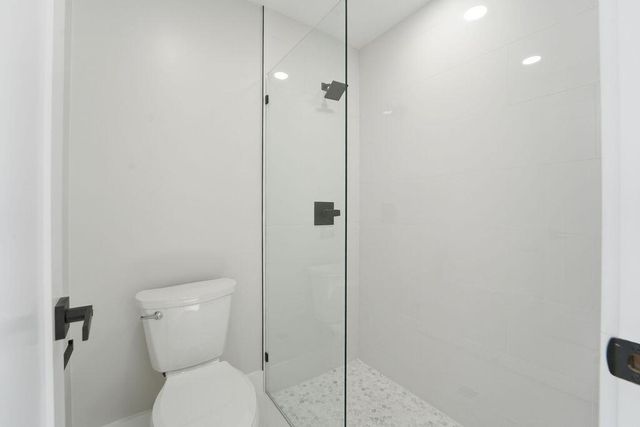 875 NW 22nd Avenue, Delray Beach, FL 33445