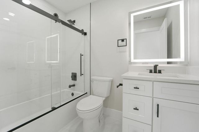 875 NW 22nd Avenue, Delray Beach, FL 33445