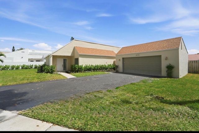 875 NW 22nd Avenue, Delray Beach, FL 33445