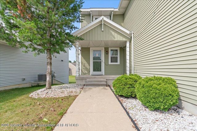 6744 Castleton Drive, Grand Ledge, MI 48837