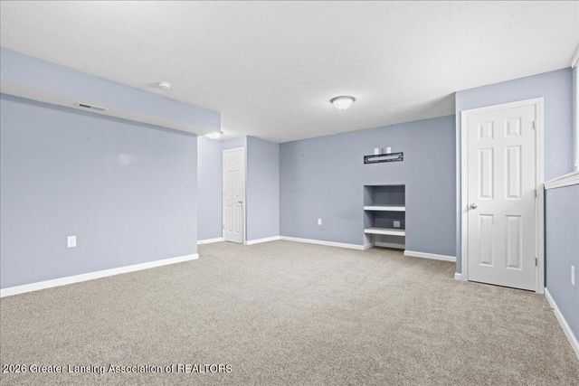6744 Castleton Drive, Grand Ledge, MI 48837